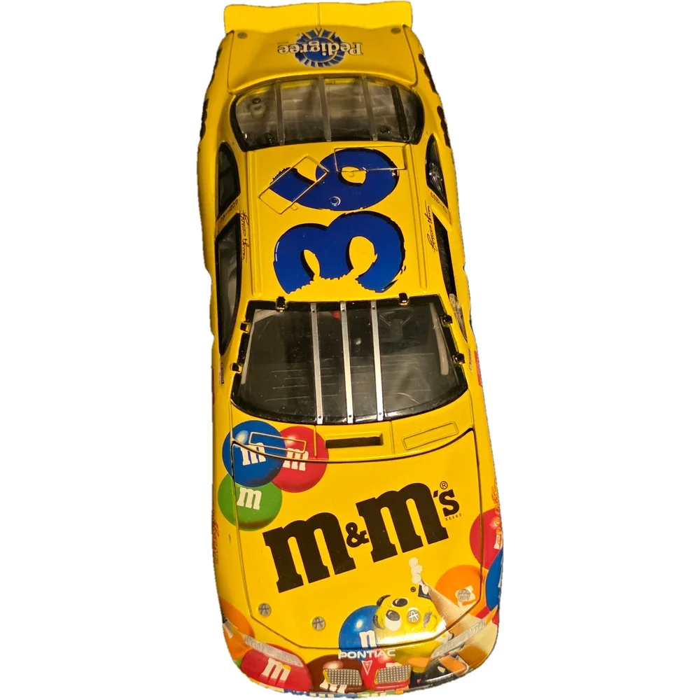 Ernie Irvan #36 M&M's 1999 Pontiac Grand Prix 1:24 RCCA Elite Diecast Nascar